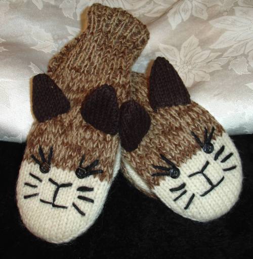 deLux CAT MITTENS stitch face brown ADULT animal knit kitty puppet HAT